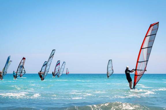 Windsurfing.jpg