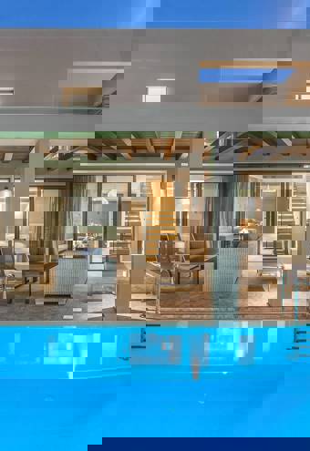 Presidential Maisonettes Private Pool1