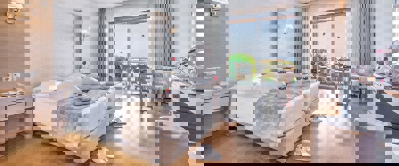 Double Sea View Room