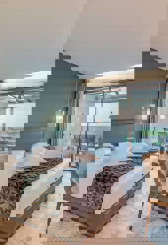 Executive Suites Private Pool2